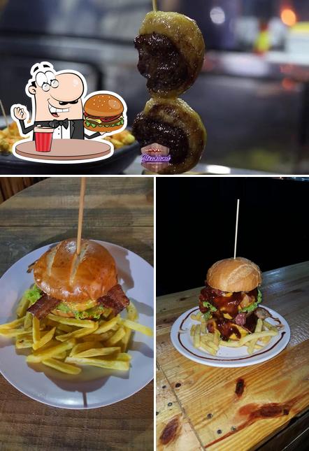 Consiga um hambúrguer no Steakland Steak e Burger