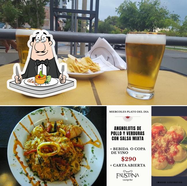 Mira las imágenes donde puedes ver comida y cerveza en Faustina Lounge Bar Restaurant