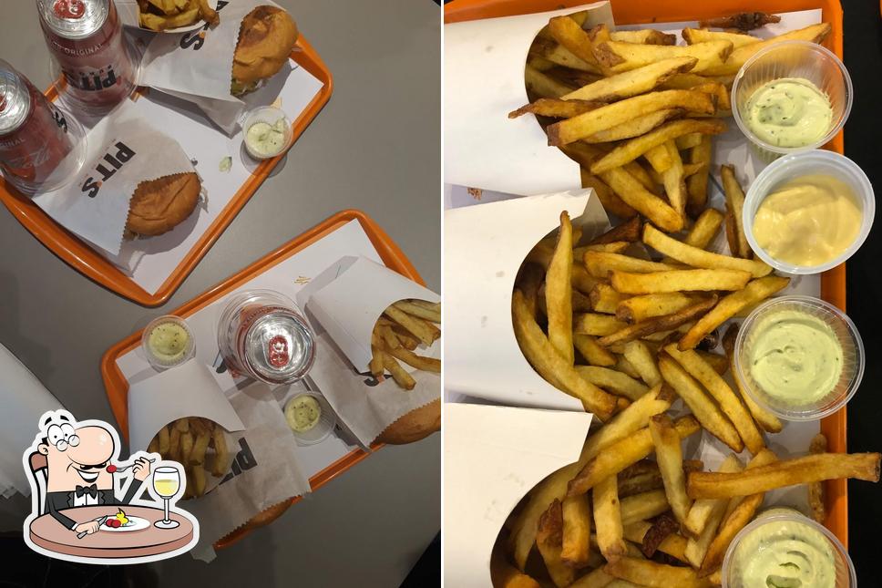 Comida em Pit's Burger - Mogi Shopping