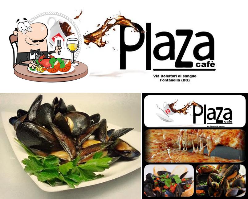 Prenez des fruits de mer à Plaza Café