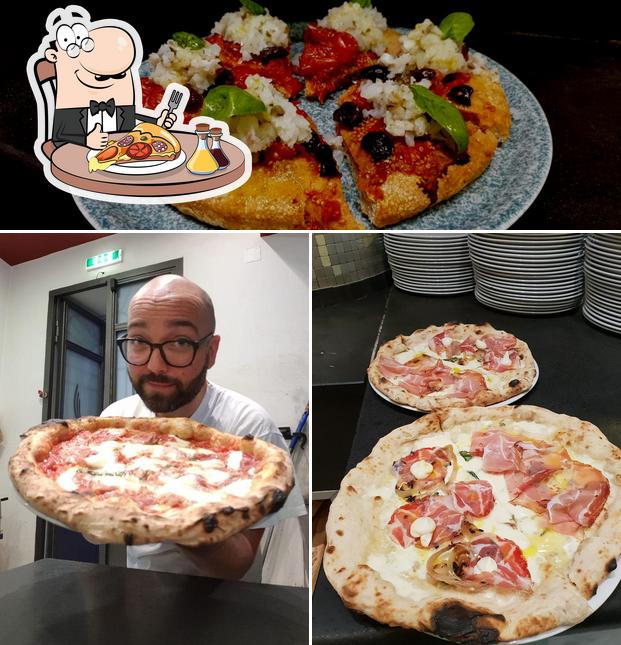 Order pizza at FALERNUM ristorante - pizzeria