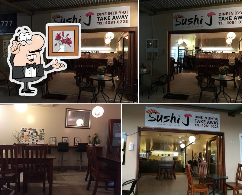 Sushi J in Yorkeys Knob Restaurant reviews