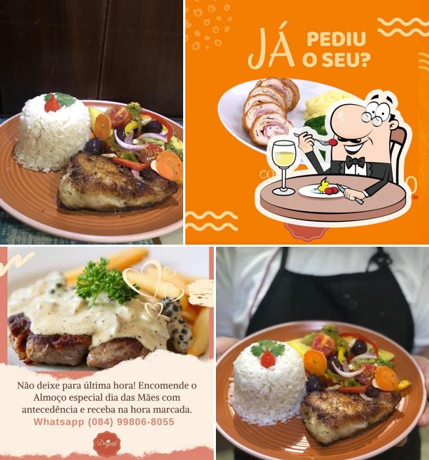 Costeletas de porco em Honorato Restaurant