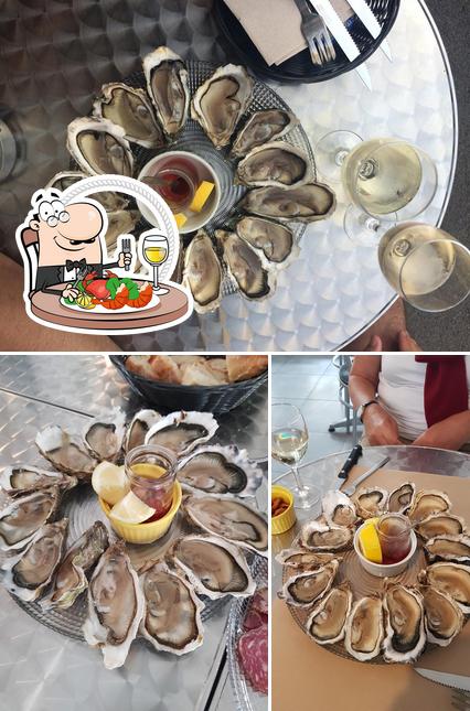 Prenez des fruits de mer à Baradoz