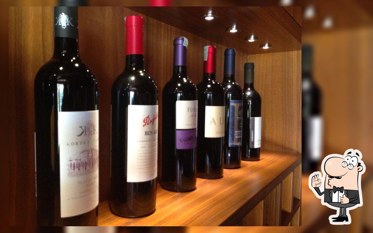 Vino Bar