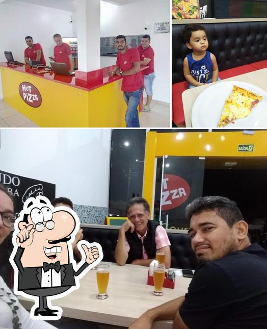 O interior do Hot Pizza Premium Gourmet Vila A