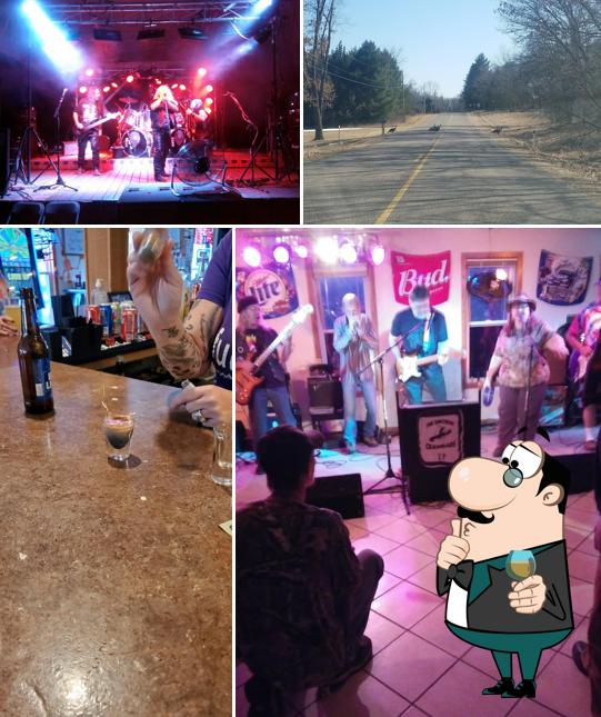 Good Times Bar & Grill in Lohrville Restaurant menu and reviews