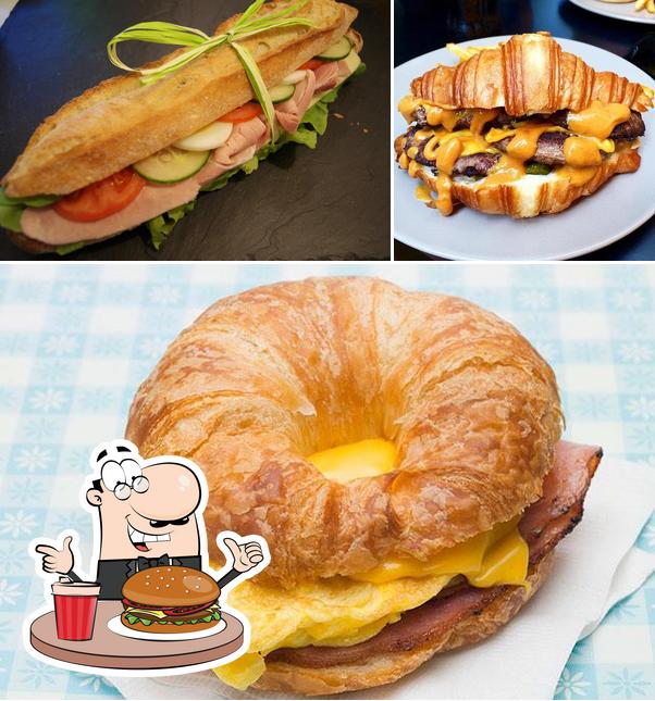 Commandez un hamburger à Boulangerie Pâtisserie du Bourg "Didier Gilbert"
