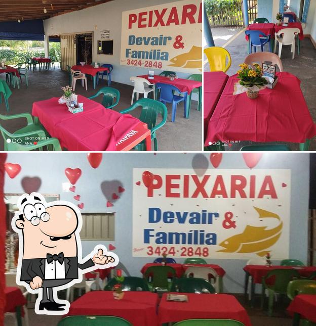 Peixaria Devair e Família