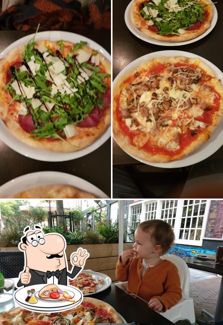 Закажите пиццу в "Silvy's Gusti E Sapori pizzeria"