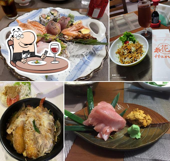 Comida em Restaurante Japonês Hana