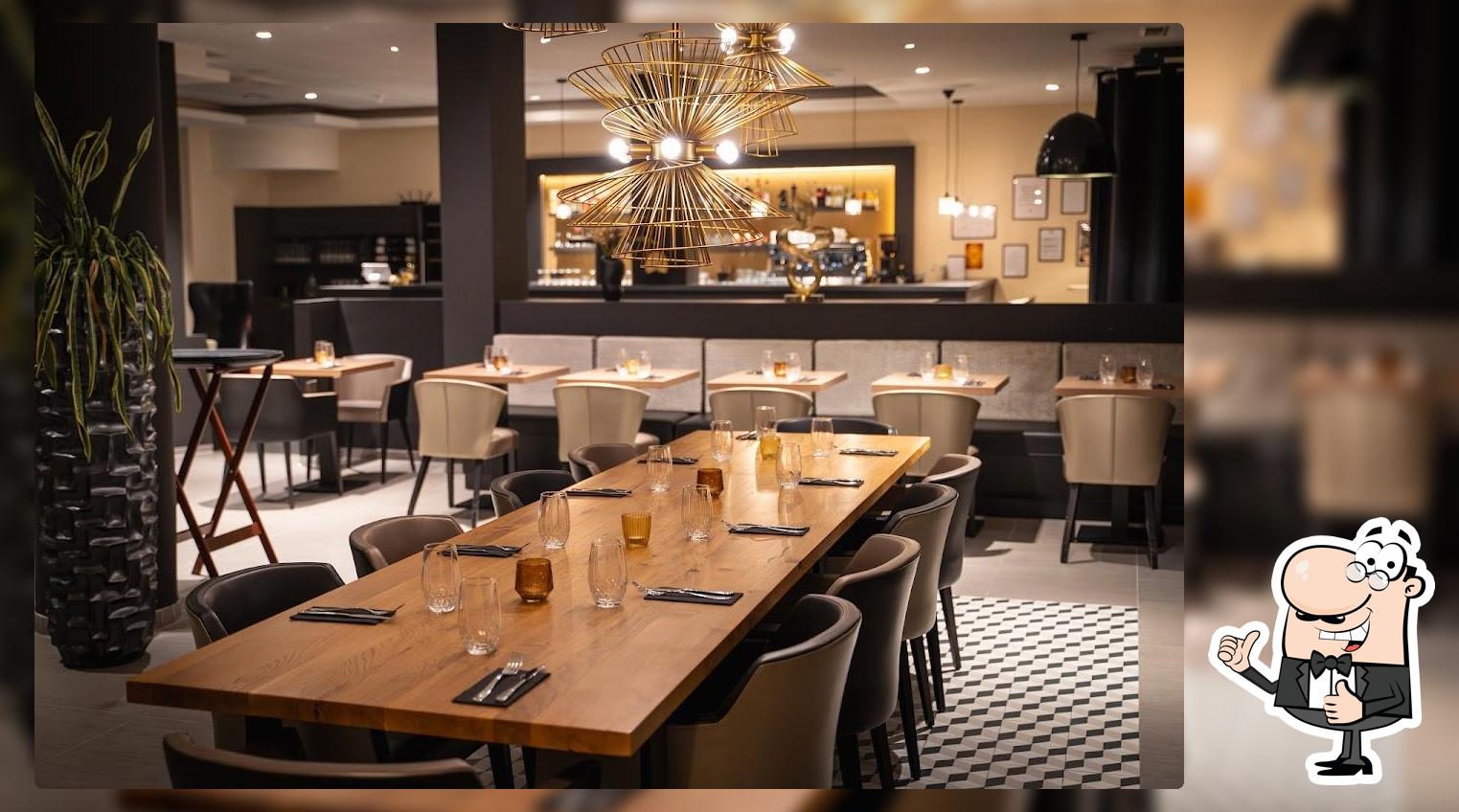 Nali Restaurant & Lounge