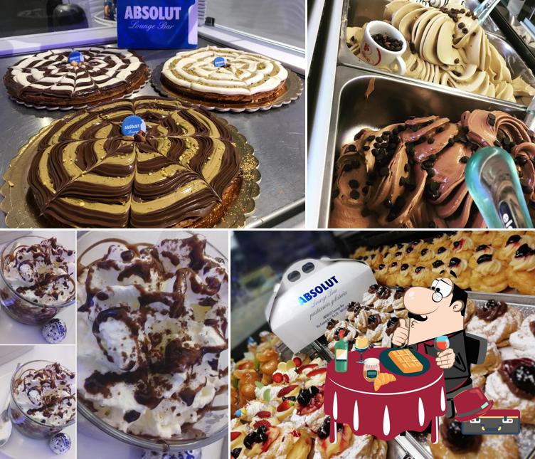 Absolut Lounge Bar offre un'ampia selezione di dolci