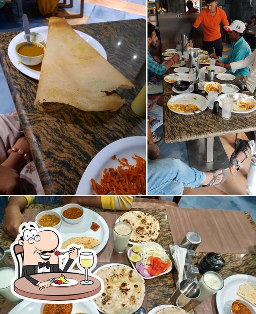 Food at Radhe Krishna Resturant