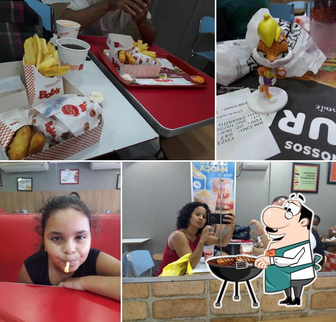 Look at the pic of Bob's Burger - Viúva Dantas