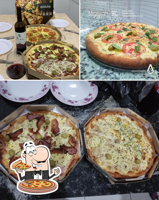 No Pizzaria Basiléia, você pode degustar pizza