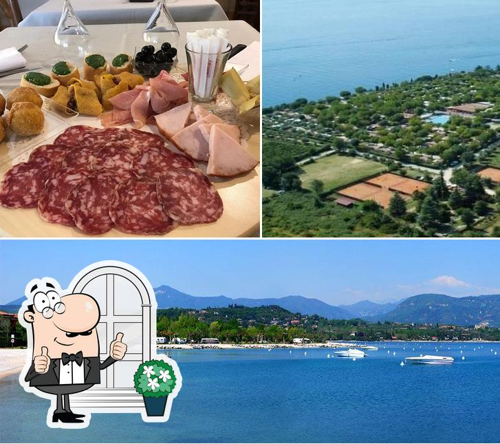 La foto di esterno e cibo da Ristobarsereno