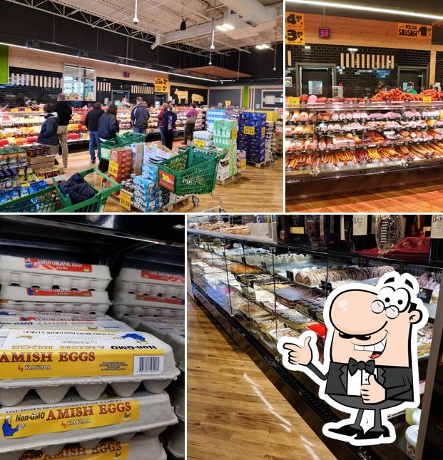 Deli 4 You Market in Algonquin Restaurant reviews