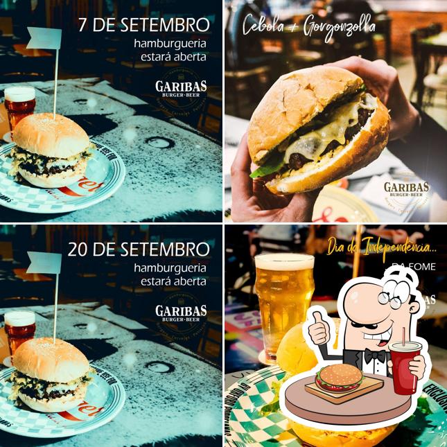Os hambúrgueres do Gariba's Restaurante e Lancheria irão satisfazer diferentes gostos