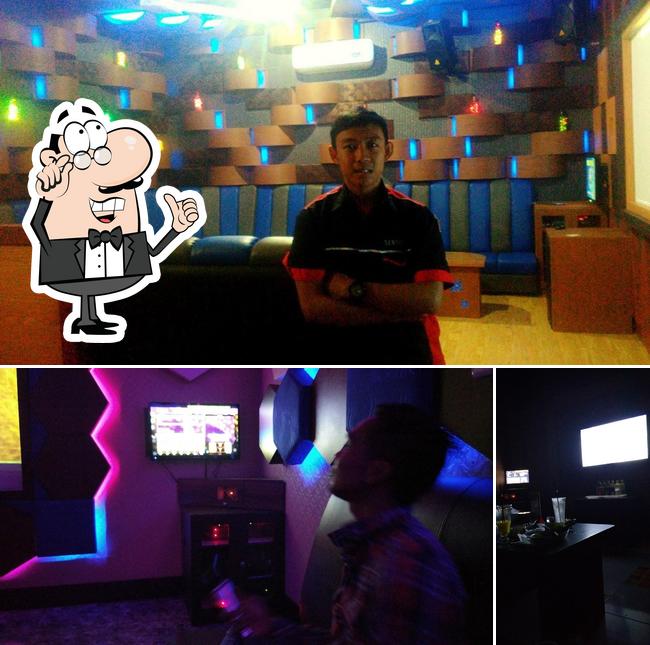 Sentosa Karaoke club, Subang Restaurant reviews