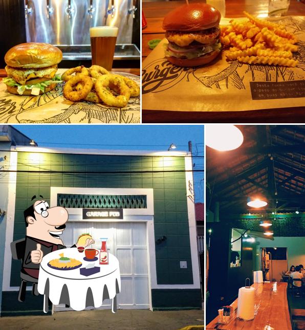 Delicie-se com um hambúrguer no Garage Pub