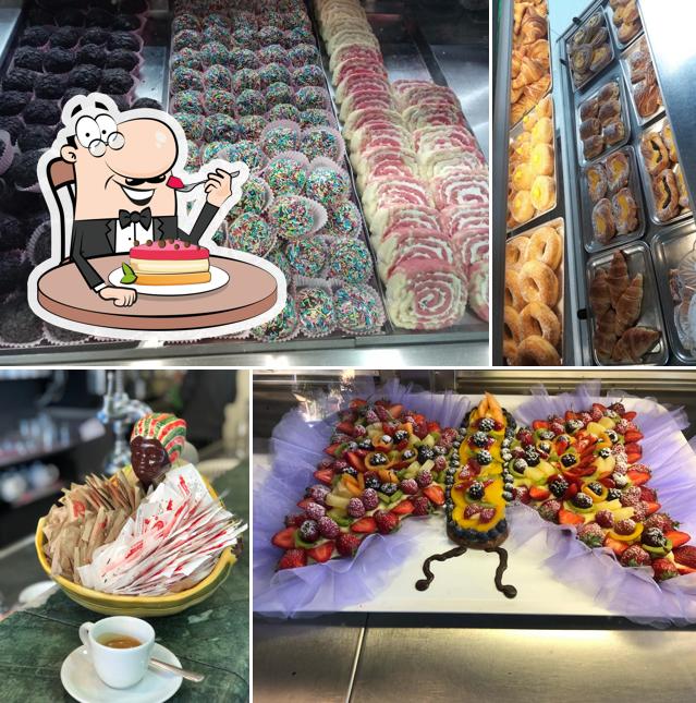 Cento Dolci Bar Pasticceria Produzione propria propone un'ampia selezione di dolci