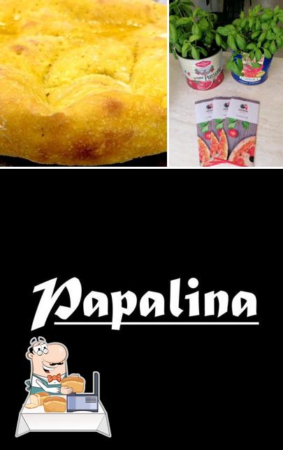 Pane all'aglio al caffe bar "PAPALINA"