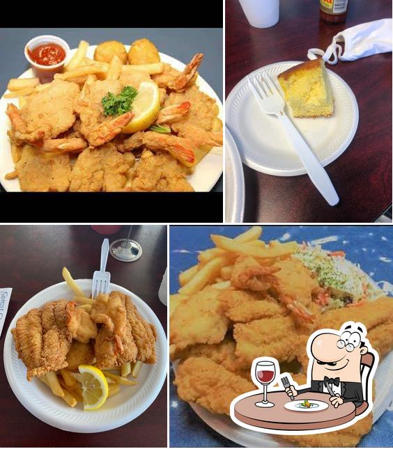 Bayseas Catfish House 5, 12151 Jones Maltsberger Rd 103 in San