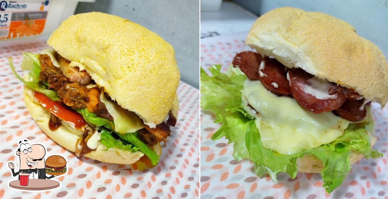 Experimente um hambúrguer no Brother's Burger