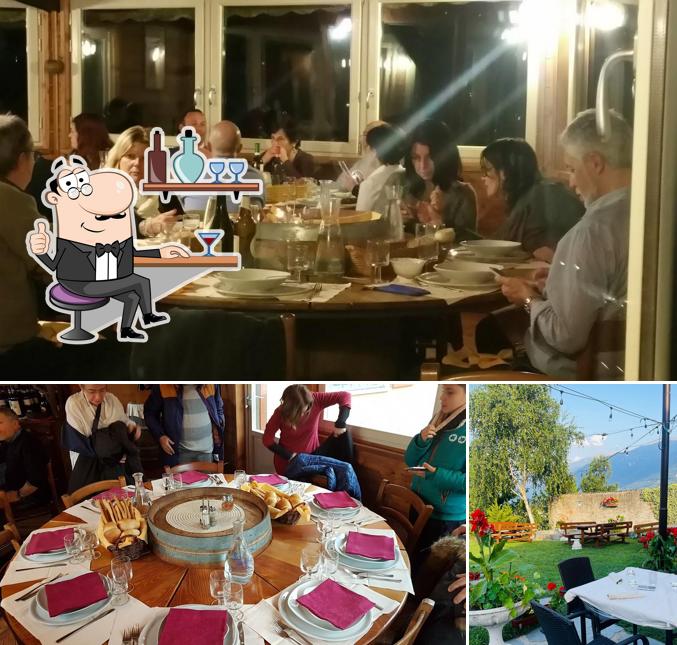 Dai un'occhiata agli interni di Trattoria San Carlo