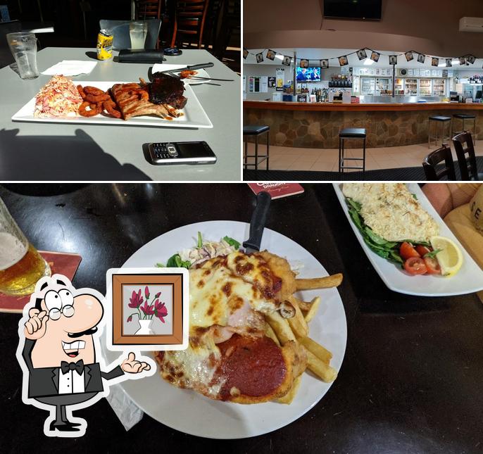 Moore Park Beach Tavern in Moore Park Beach Restaurant menu and reviews