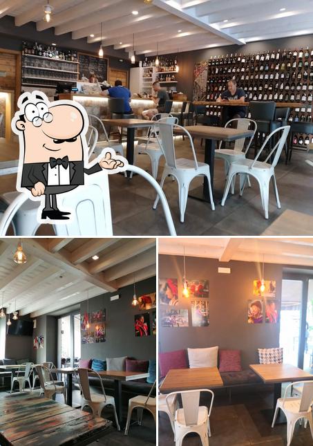 Siediti a un tavolo di Bar Bona