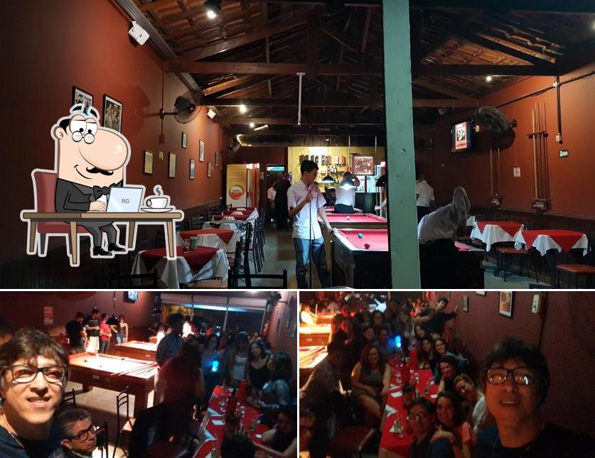 Veja imagens do interior do Bar Vitoria Snooker - São Carlos
