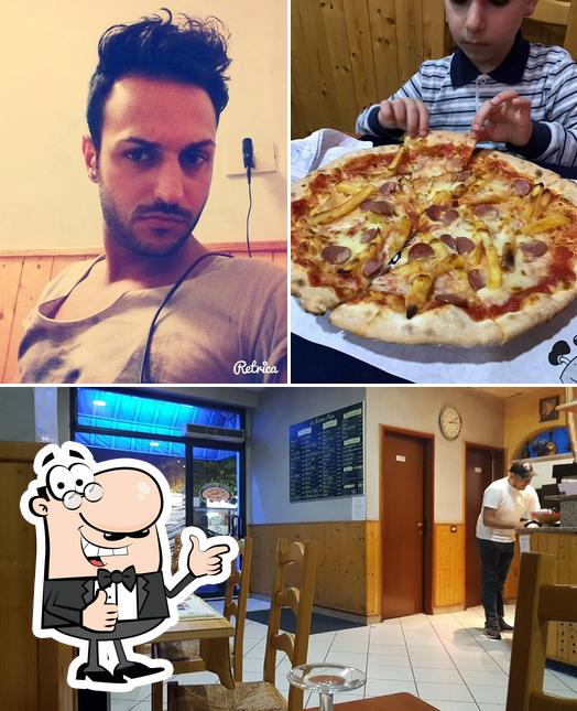 Guarda la immagine di Pizzeria Anissa