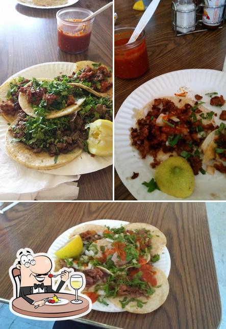 Food at Taqueria Lago Azul