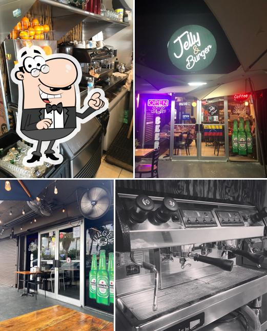 Jelly & Burger in North Miami Beach Restaurant menu and reviews