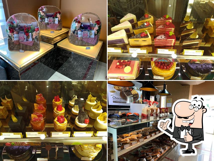 The Harvest Cakes Gading Serpong, Curug Sangereng Restaurant menu