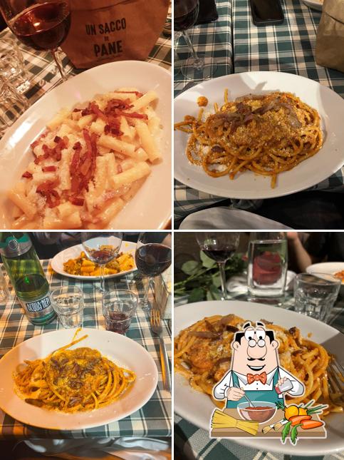 Spaghetti alla bolognese al Un Sacco Bello