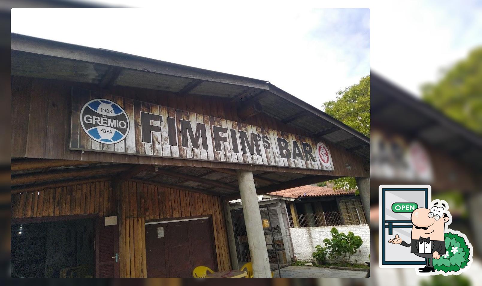 Veja imagens do exterior do Fimfim's Bar