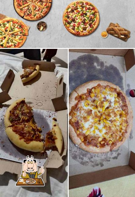 Order pizza at Pizza Hut