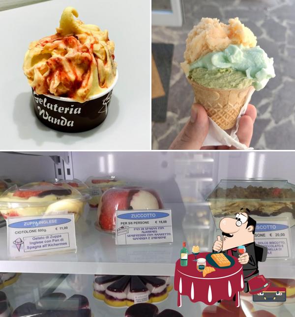 Gelateria Wanda propone un'ampia selezione di dessert