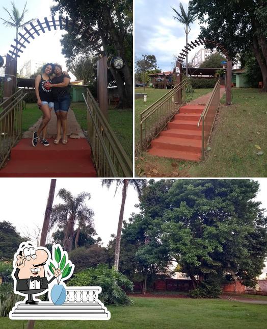 Veja imagens do exterior do Bodega S/A