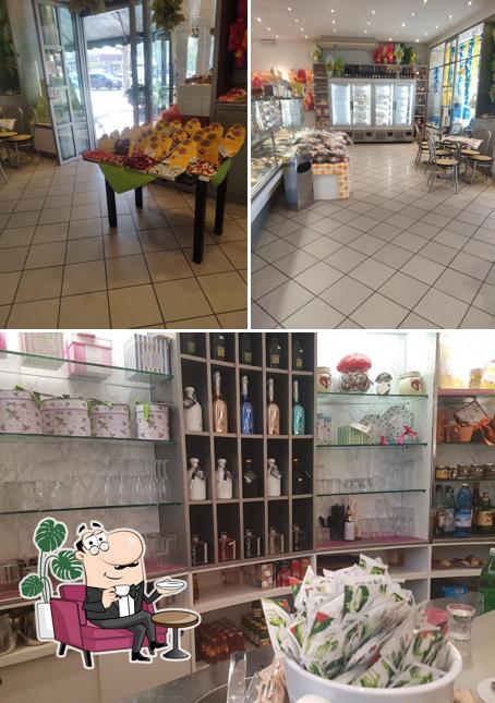 Gli interni di Pasticceria Principe
