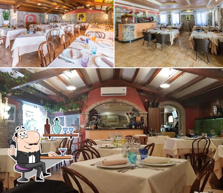 Dai un'occhiata agli interni di Ristorante Bucintoro