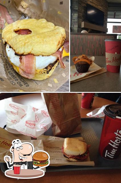 Prenez un hamburger à Tim Hortons