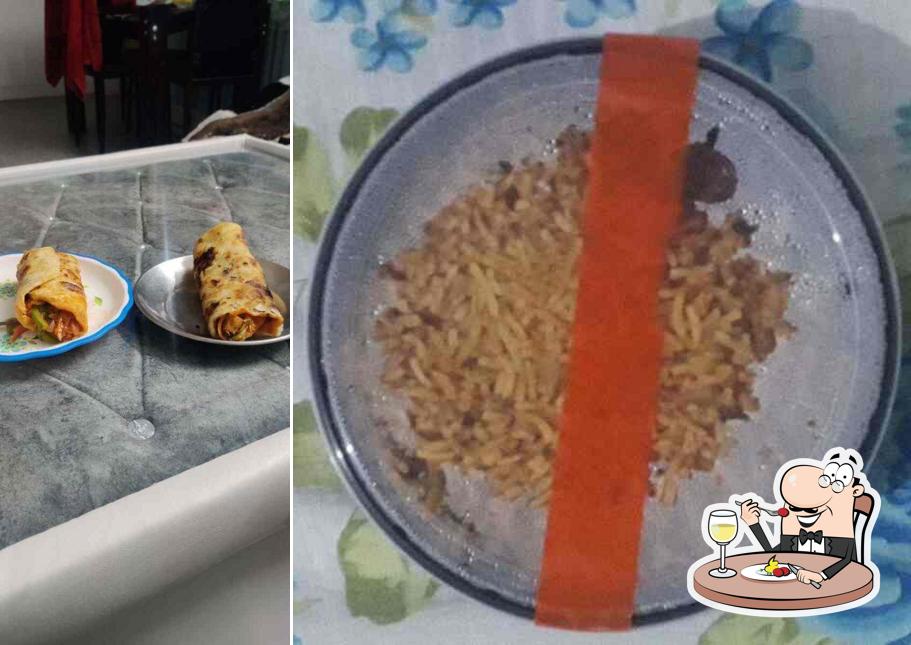 Food at Gali Parathewali