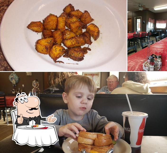 Alaska Cafe in Lemmon Restaurant menu and reviews