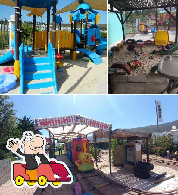 Regarder cette image de Wonderland Nursery, Coffee shop & Playpark