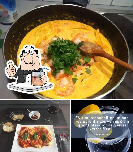 Las imágenes de bebida y comida en Chez Toni