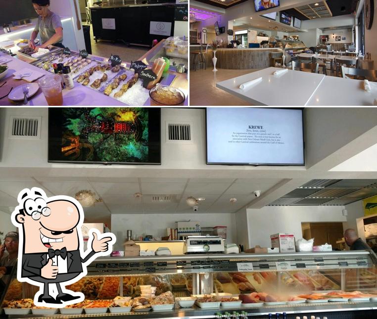 Captain & Krewe Seafood Market & Raw Bar in Naples Restaurant menu